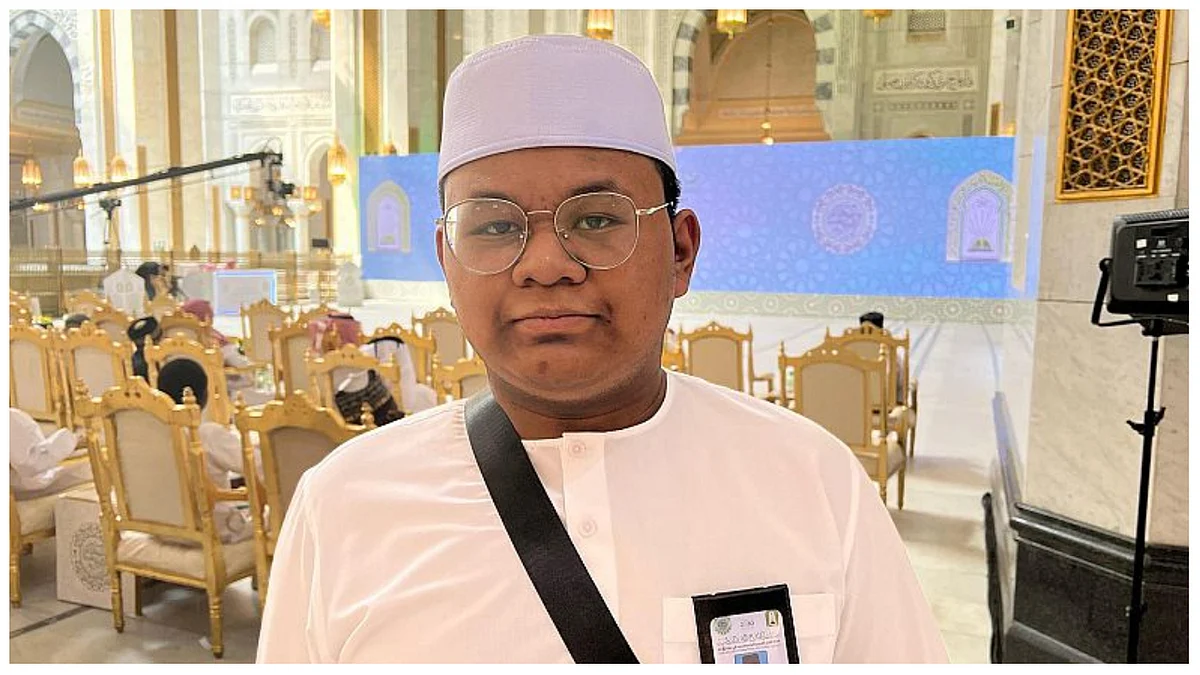 أحد المشاركين في المسابقة