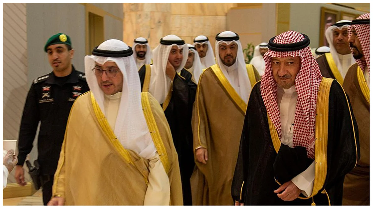 جانب من استقبال نائب وزير الخارجية لوزير خارجية الكويت