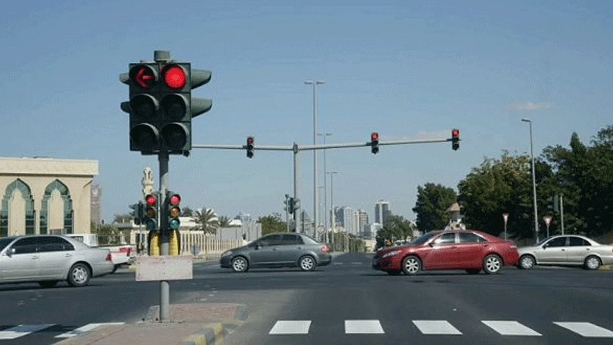 الحد المسموح للسرعة بالطريق