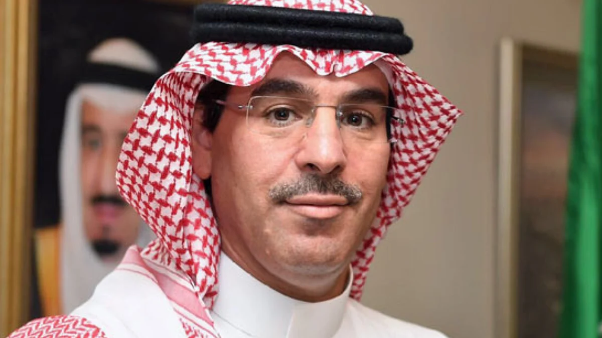 رئيس هيئة حقوق الإنسان الدكتور عواد بن صالح العواد