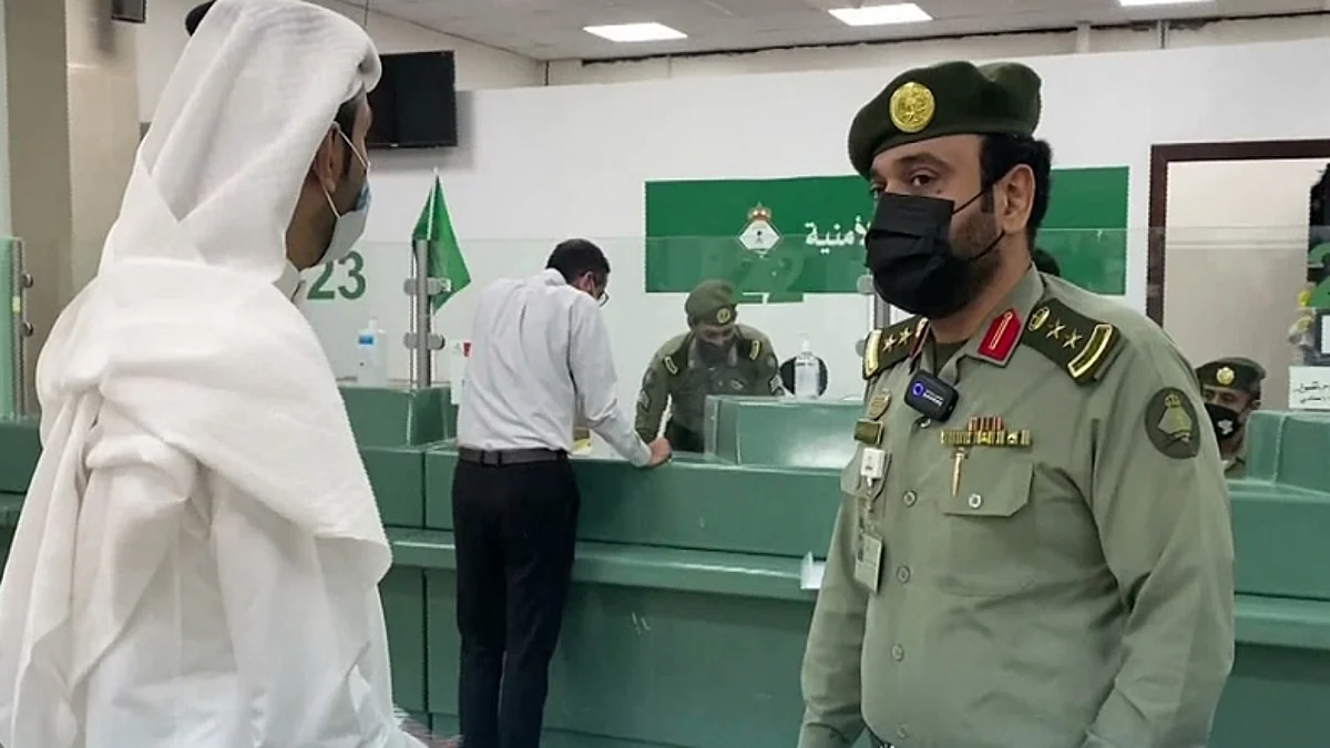 الجوازات: انتهاء إقامة المستقدم لا يمنع تمديد تأشيرة الزيارة للزائر