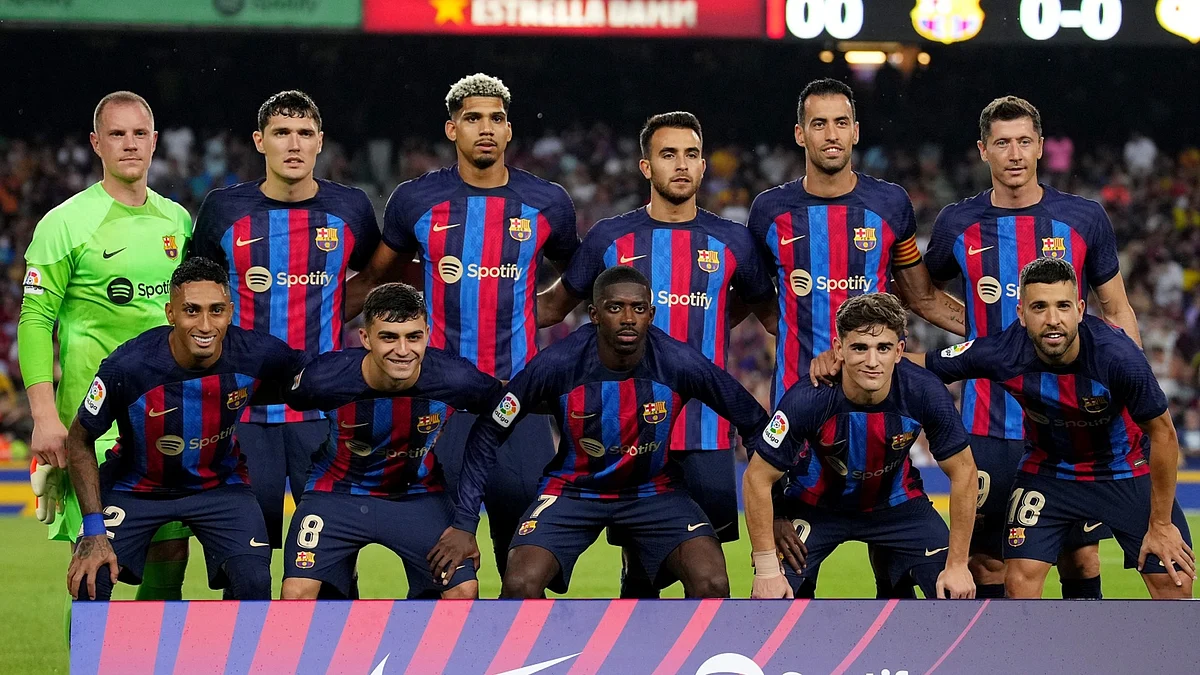 برشلونة يحصن لاعبه الشاب حتى 2026