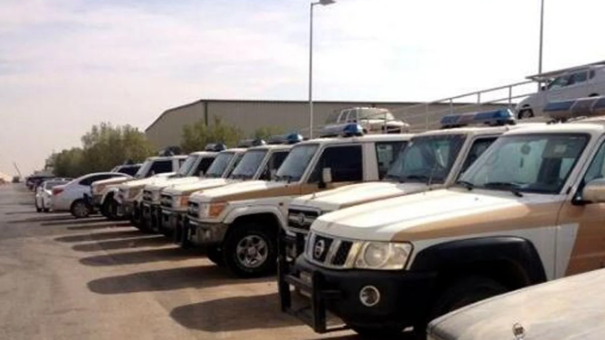 ضبط مواطن ومقيم لإيوائهما 24 مخالفًا لنظام أمن الحدود بالدرب