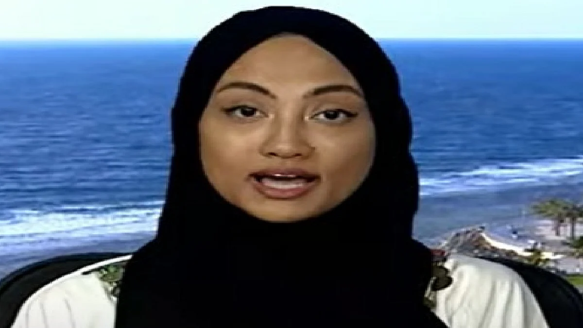 مدربة التربية الإيجابية منار منشي