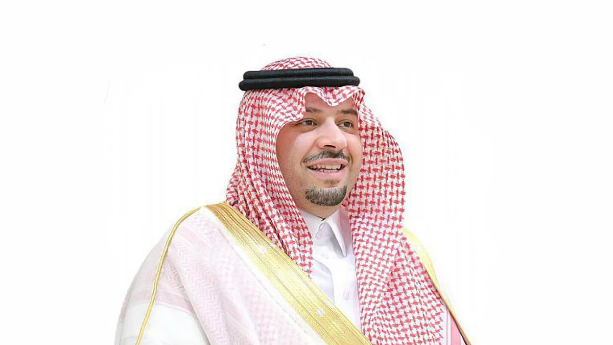 الأمير فيصل بن خالد بن سلطان بن عبدالعزيز أمير منطقة الحدود الشمالية