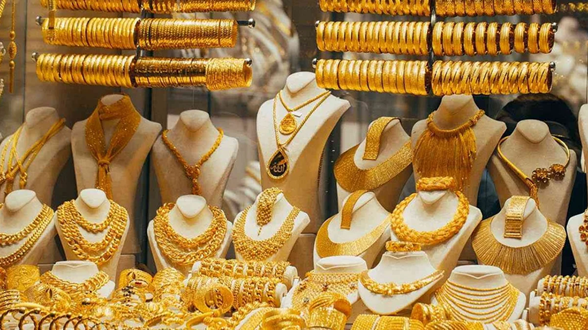 مشغولات ذهبية – أرشيفية