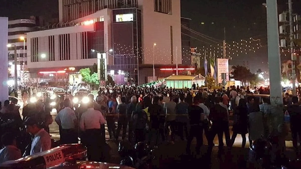 مظاهرات ليلية في إيران ( أرشيفية)