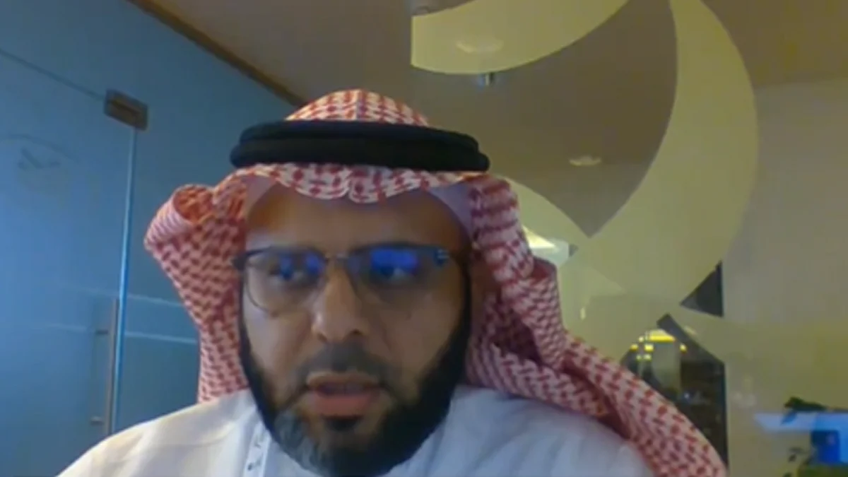 رئيس اللجنة العلمية