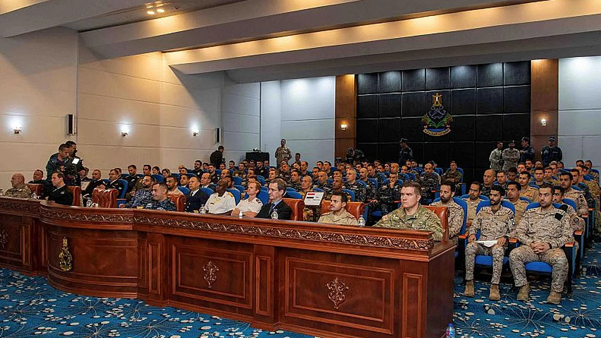 القوات البحرية الملكية السعودية تشارك في تمرين «ميدوزا 12» بمصر
