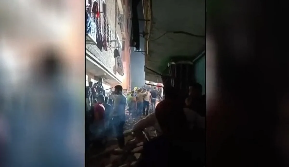 انهيار عقارين في القاهرة والبحث عن ضحايا تحت الأنقاض