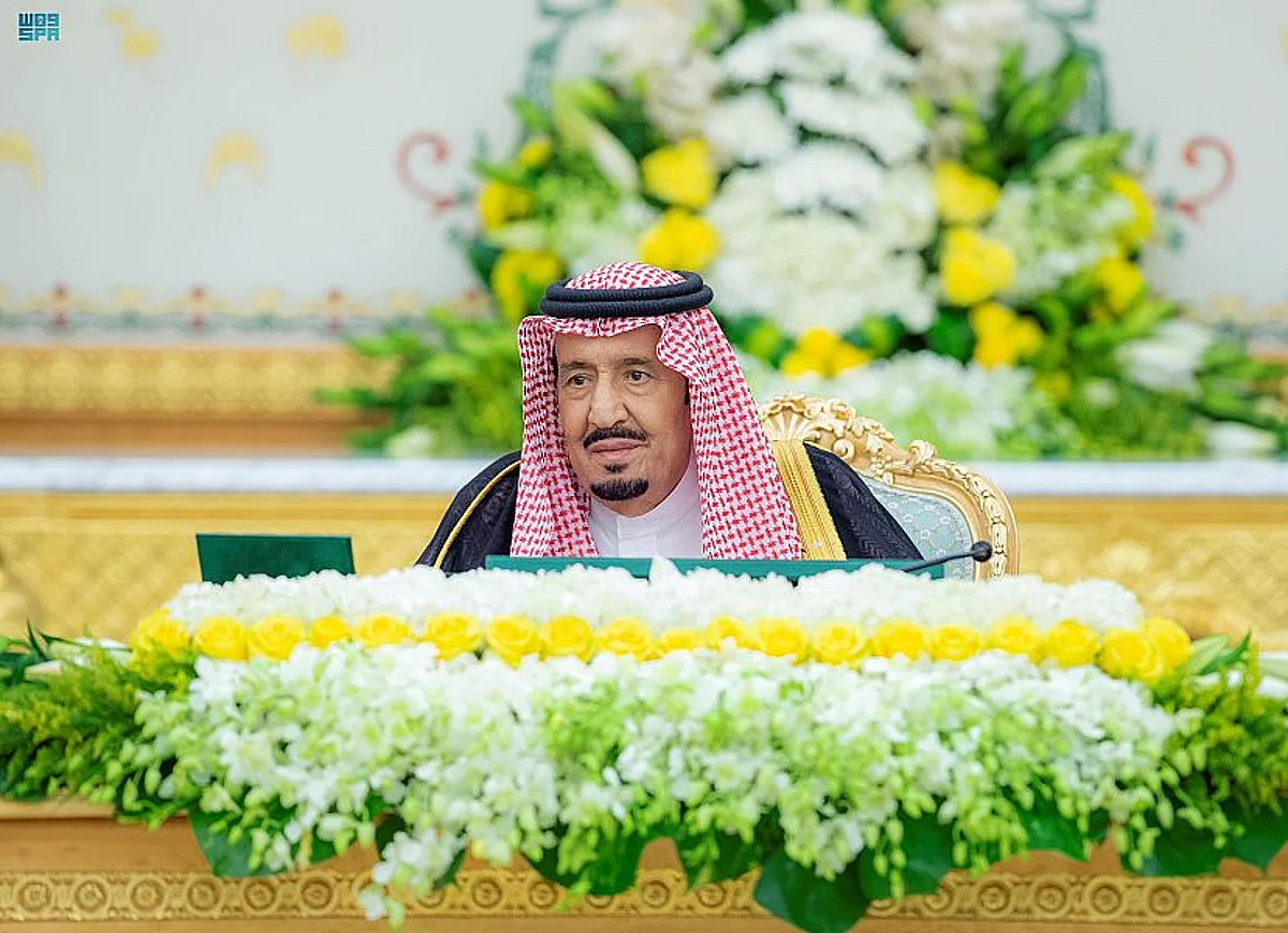 12 قراراً بجلسة مجلس الوزراء.. أهمها الموافقة على جدول المقابل المالي لإجراء الفحص الفني الدوري للمركبات