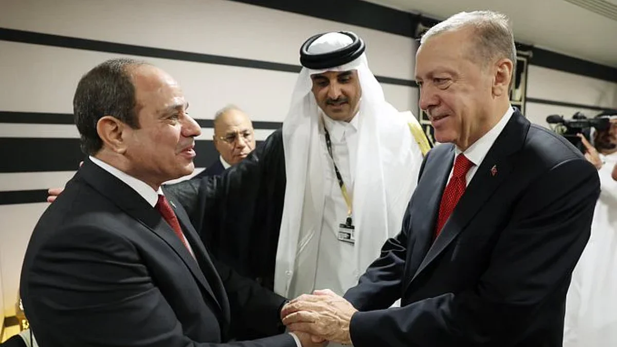 مصافحة بين السيسي وأردوغان