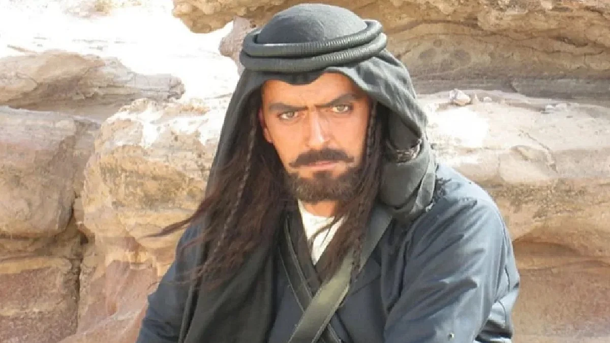 الفنان الأردني أشرف طلفاح