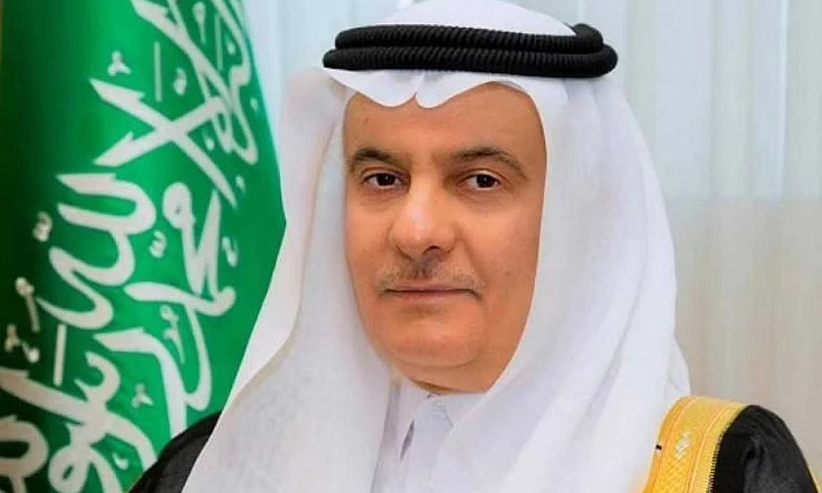 وزير البيئة يشهد توقيع مذكرتي تفاهم لرفع الالتزام بالأنظمة والمعايير البيئية