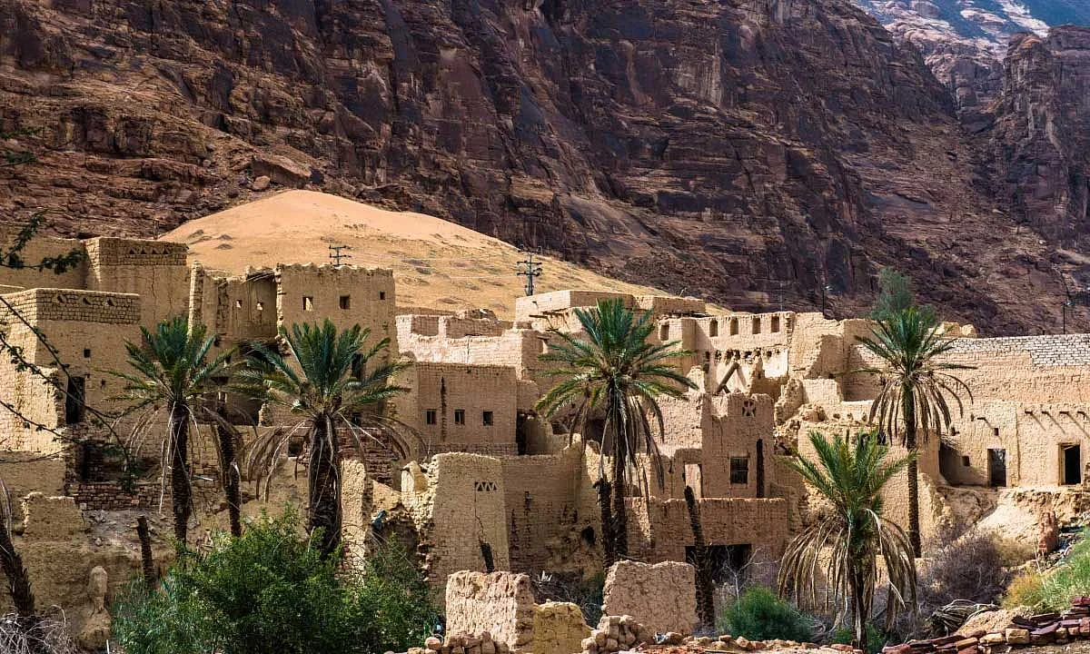 البلدة القديمة بالعلا
