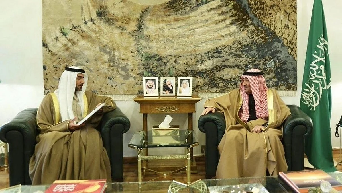 رسالة خطية من وزير الخارجية والتعاون الدولي بدولة الإمارات