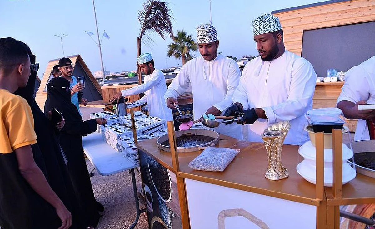 ركن الحلوى العُمانية في مهرجان شتاء جازان