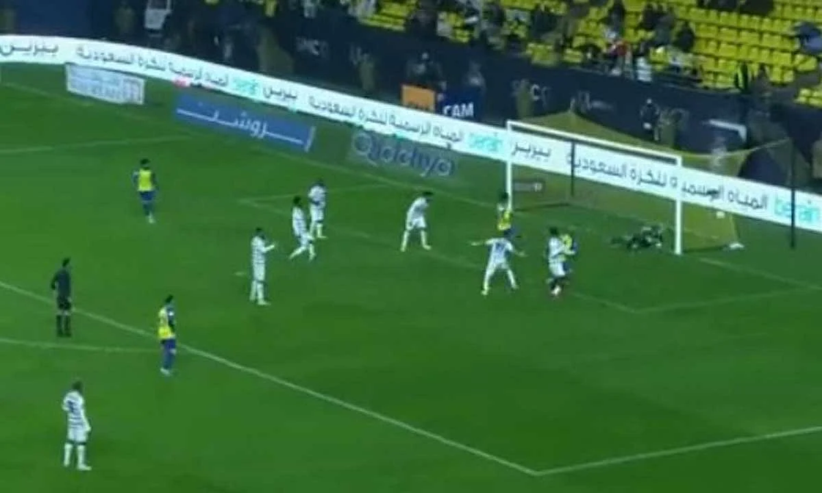 مباراة النصر والطائي بدوري روشن