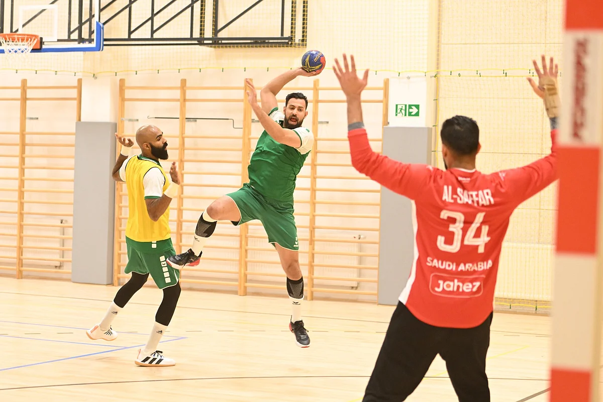 جانب من تدريبات المنتخب