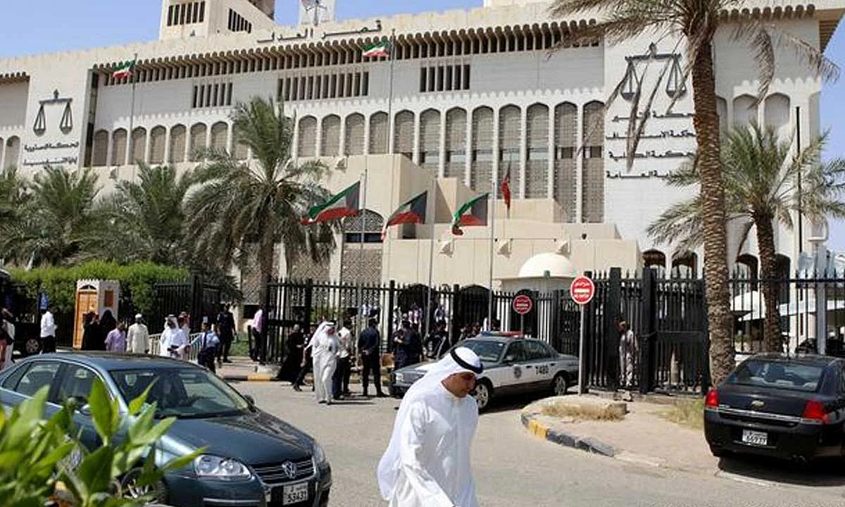 الكويت.. القبض على 3 أشخاص بتهمة قتل ودهس شاب خليجي