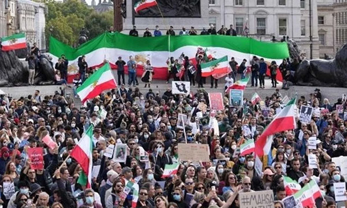 لجنة متابعة المعتقلين بإيران: مقتل 16 محتجًّا تحت التعذيب في مراكز الاحتجاز