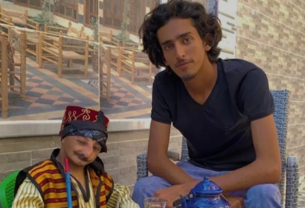 يزن الأسمر مع الراحل عزيز الأحمد