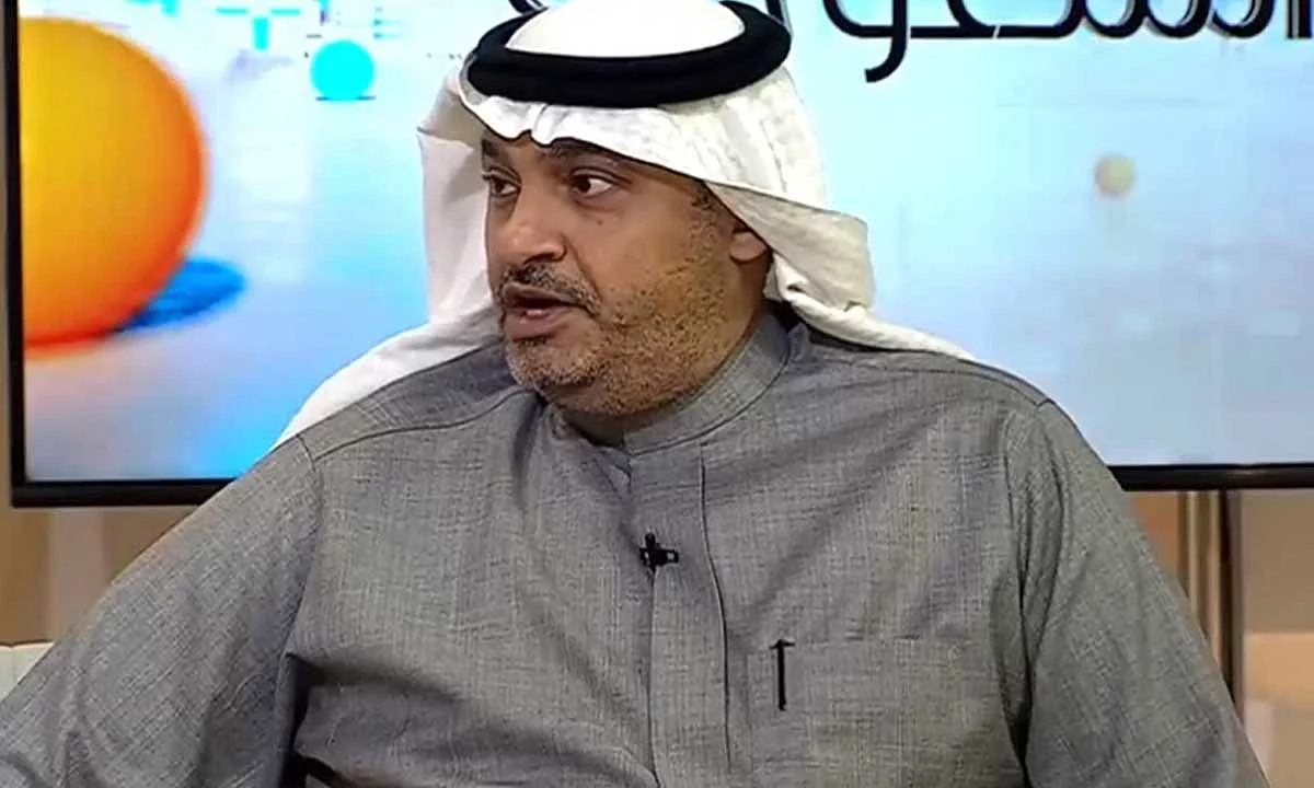 استشاري يوضح علامات التمييز بين الرعشة والتشنج