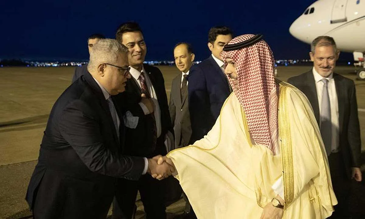 نيابة عن خادم الحرمين.. وزير الخارجية يصل البرازيل للمشاركة في مراسم تنصيب الرئيس دا سليفا