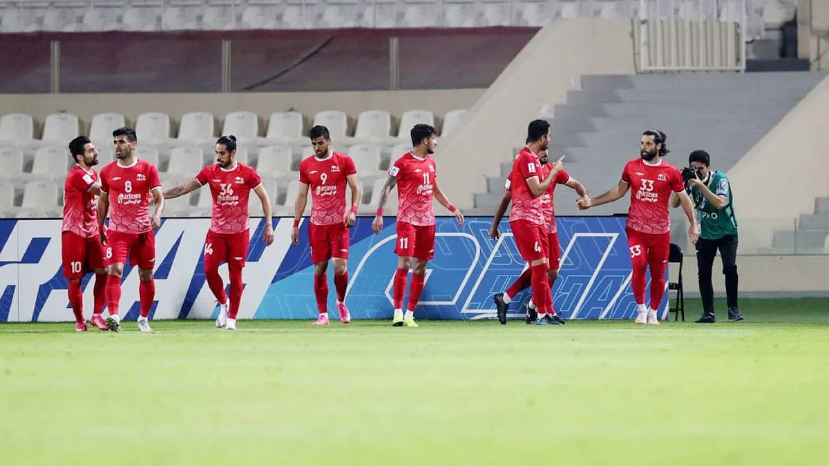 قبل موقعة النصر.. تراكتور الإيراني يجمد نشاطه
