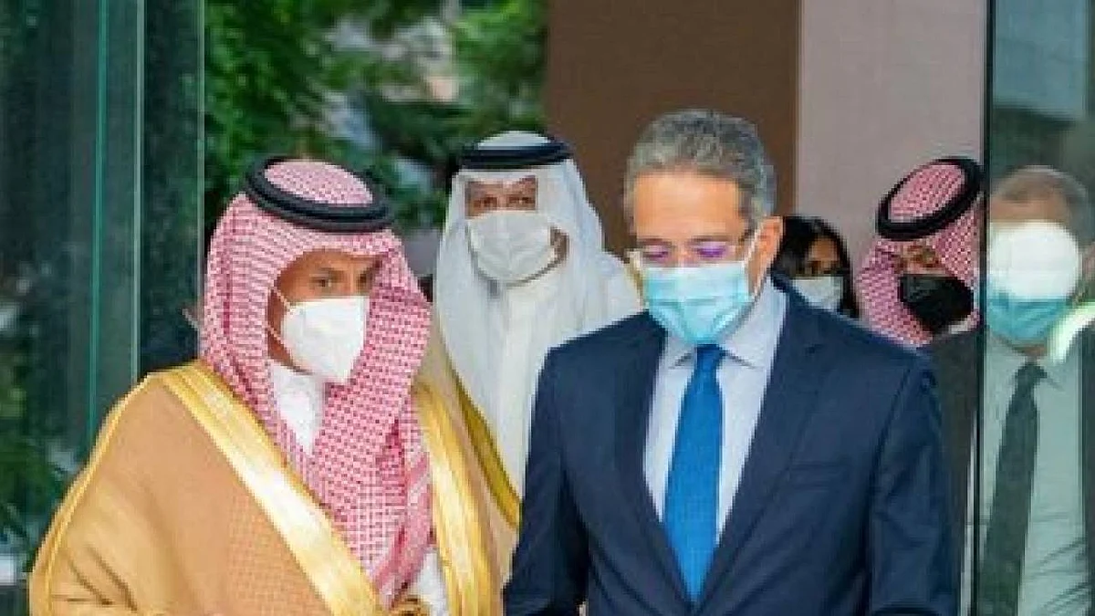وزير السياحة السعودي يبحث في القاهرة تعزيز التعاون بين مصر والمملكة