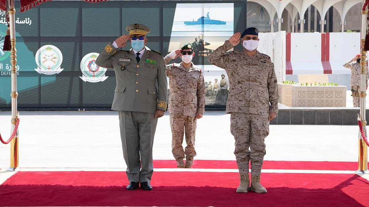 بالصور.. «الرويلي» يستقبل قائد الأركان العامة للجيوش الموريتاني