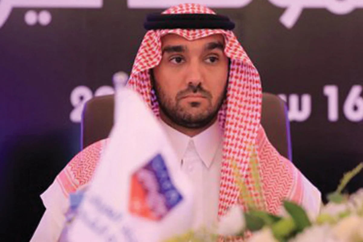 وزير الرياضة يعلن عن خطة تأهيل اللاعبين السعوديين للاحتراف