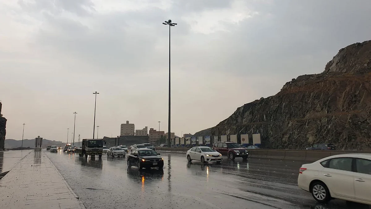 الحصيني: أمطار ورياح على 3 مناطق خلال الساعات المقبلة