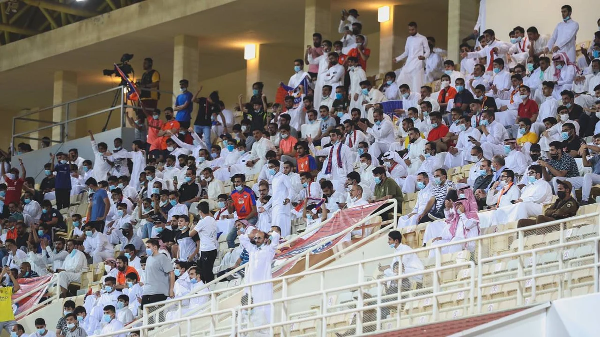 قرار من «الفيحاء» بمناسبة اليوم الوطني.. حضور الجماهير مجانًا خلال لقاء الأهلي