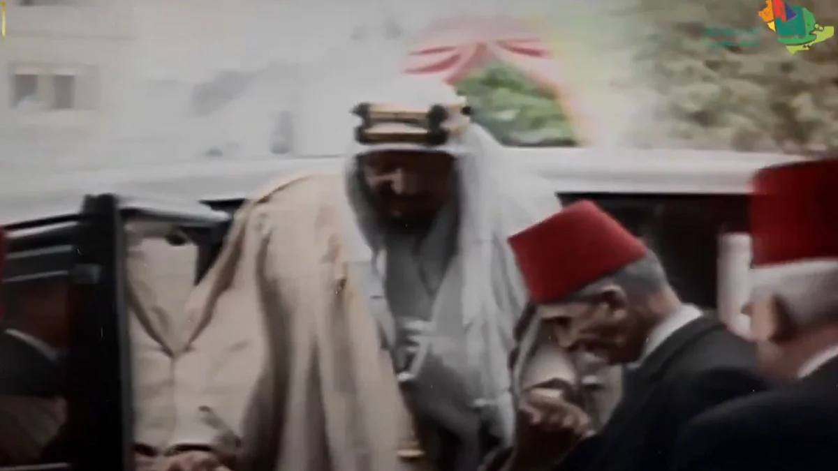 بمناسبة اليوم الوطني.. عرض فيلم نادر عن زيارة الملك المؤسس لمصر