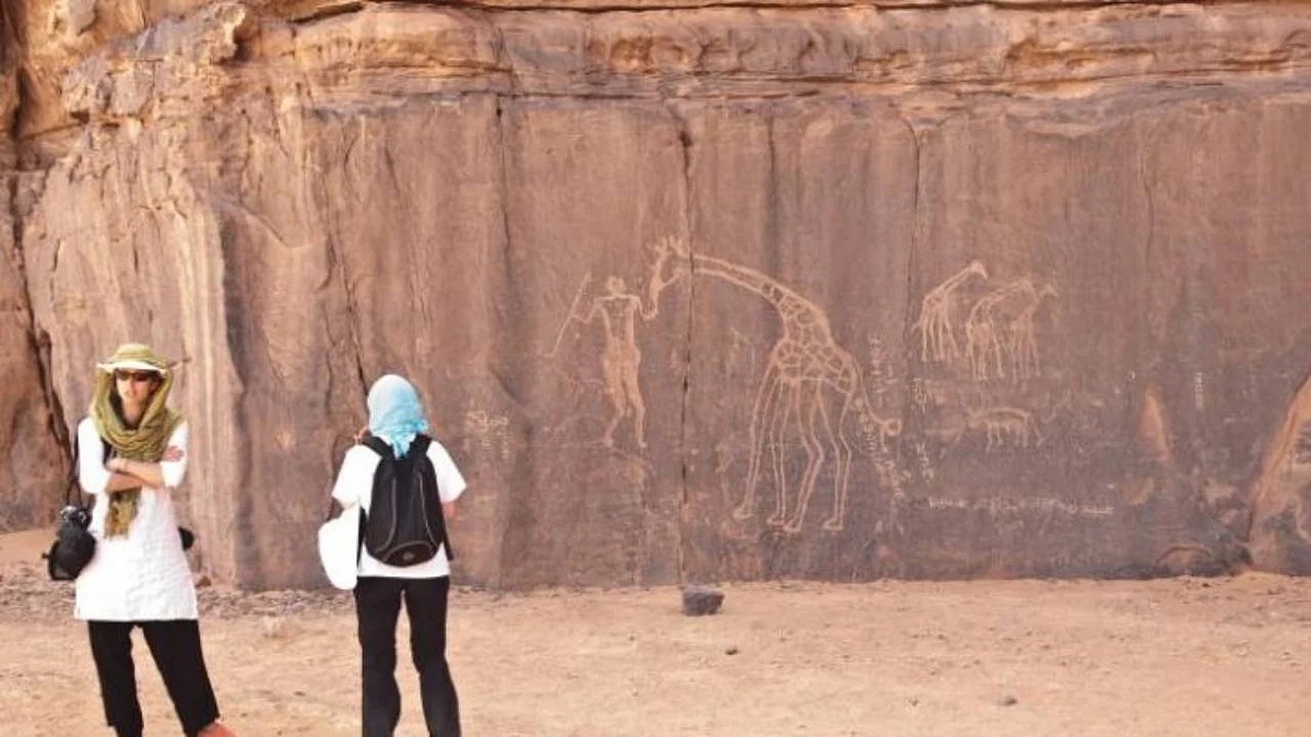 كهوف تاسيلي بالجزائر.. قصة لغز حير البشرية