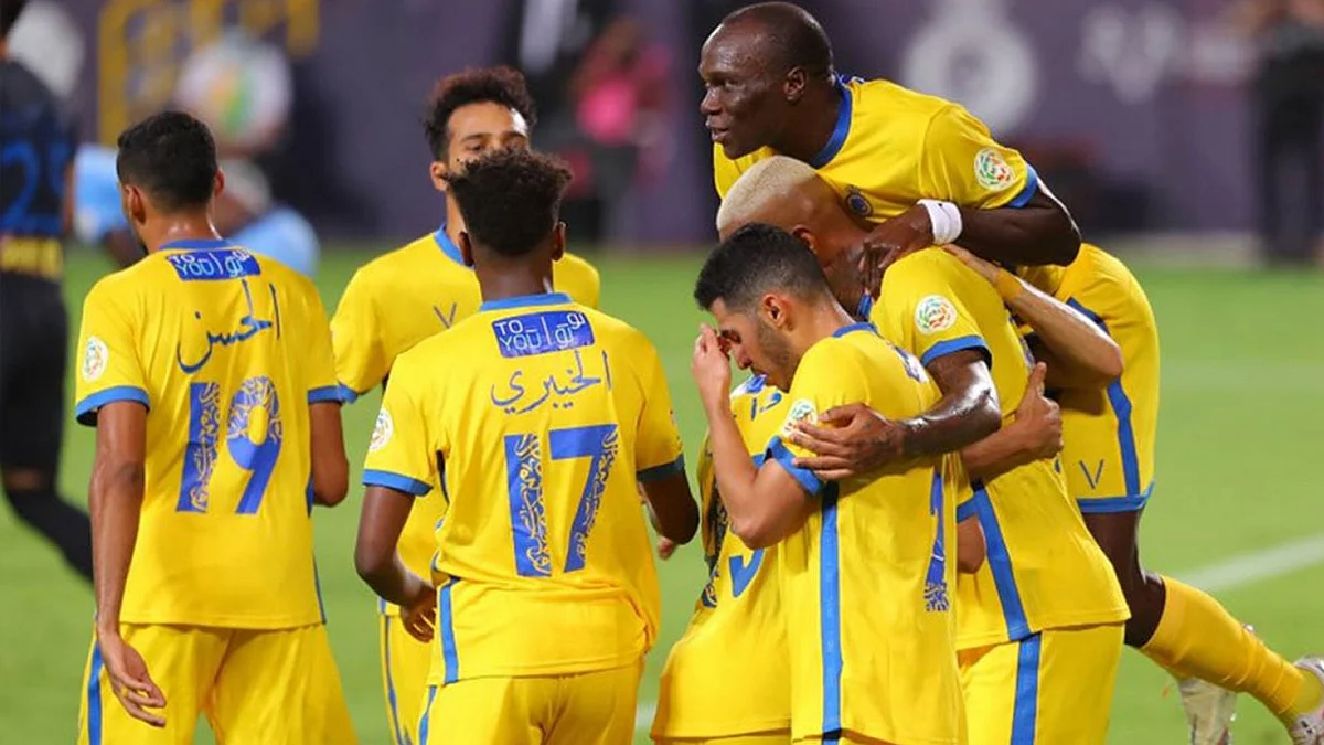تقارير: مدرب برشلونة السابق يقترب من تدريب النصر