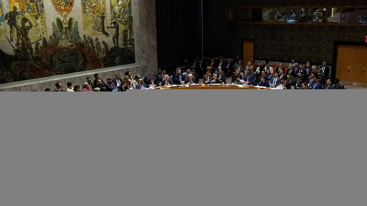 مجلس الأمن يمدد تفويض البعثة الأممية للدعم في ليبيا حتى 31 يناير