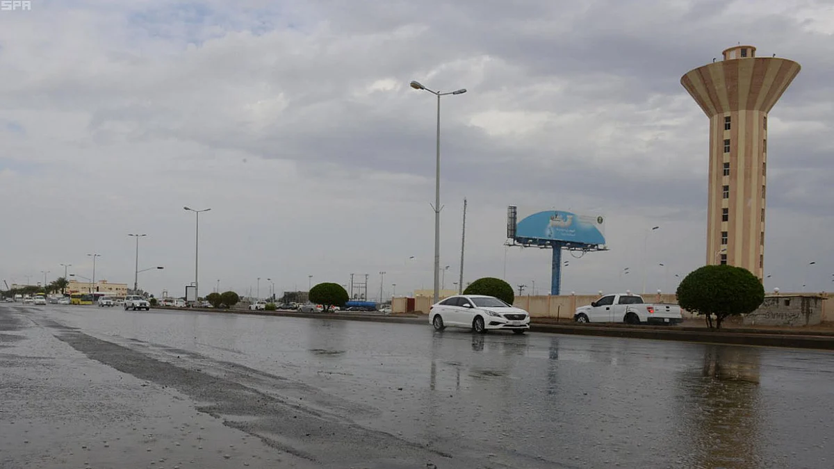 تعرف على طقس السعودية اليوم.. أمطار رعدية ورياح نشطة على عدة مناطق