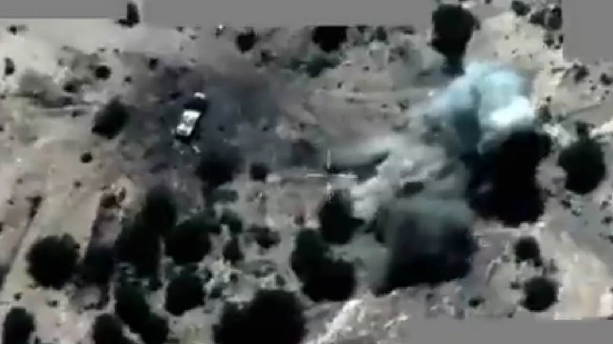 بالفيديو.. لحظة استهداف قوات التحالف للآليات العسكرية وعناصر المليشيا الحوثية بالعبدية