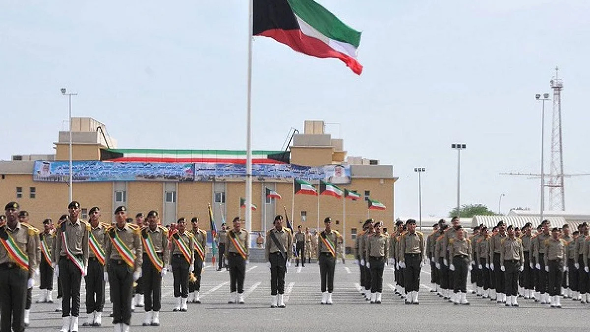الكويت تعلن السماح بالتحاق المواطنات بالخدمة العسكرية