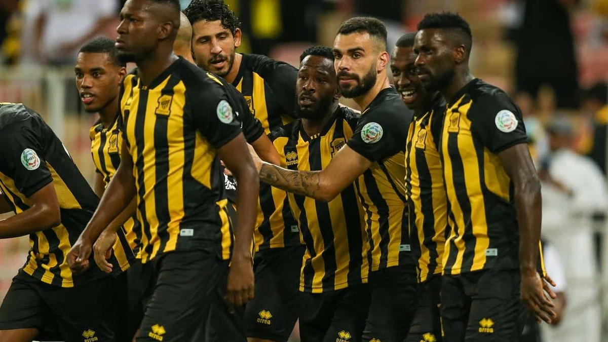 الاتحاد يحصد جائزة «الأفضل» في غرب آسيا