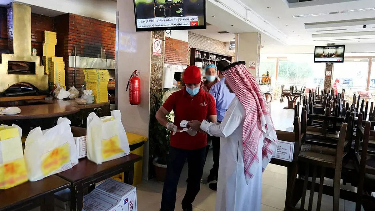 توطين 11 نشاطًا في الباحة.. بينها منافذ البيع والمقاهي 50% والمطاعم 40%