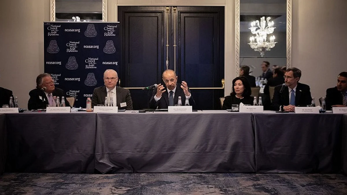 الفالح يستعرض استراتيجية الاستثمار السعودية أمام الشركات الأمريكية