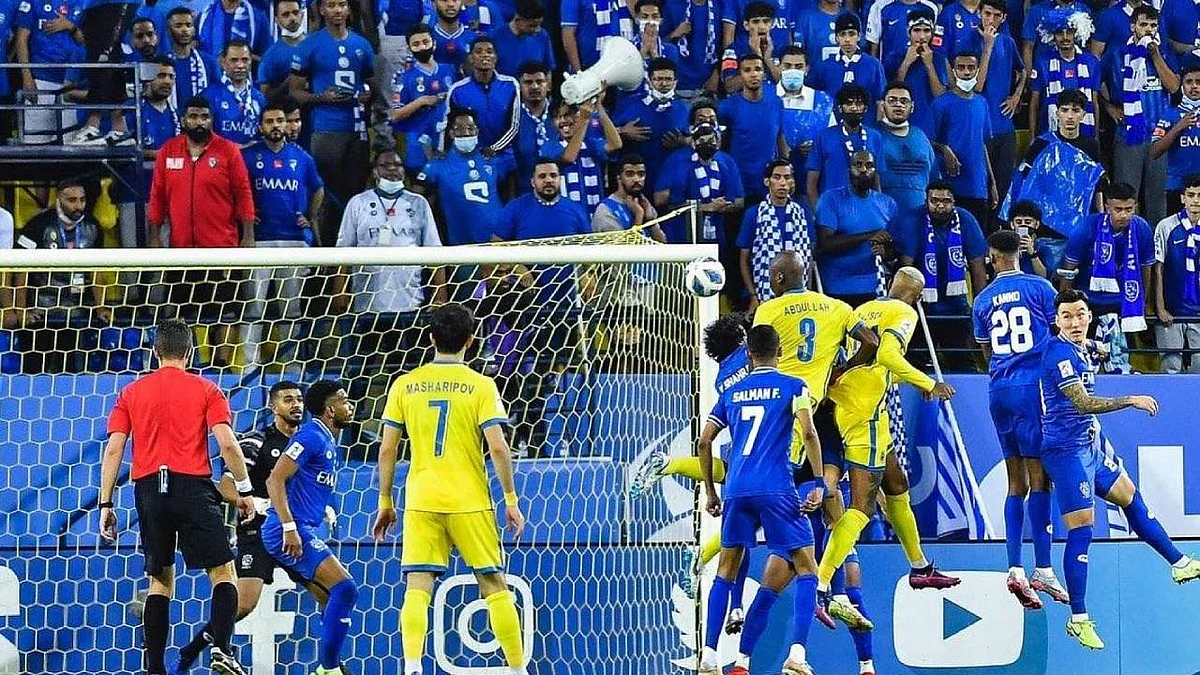 ثلاثي النصر ضمن التشكيلة المثالية لنصف نهائي دوري الأبطال.. وغياب الهلال