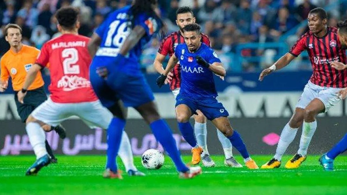 الهلال يعود محليًا بفوز قاتل أمام الرائد