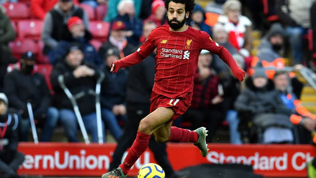 بن فوستر يكشف تفاصيل حواره «المثير» مع محمد صلاح