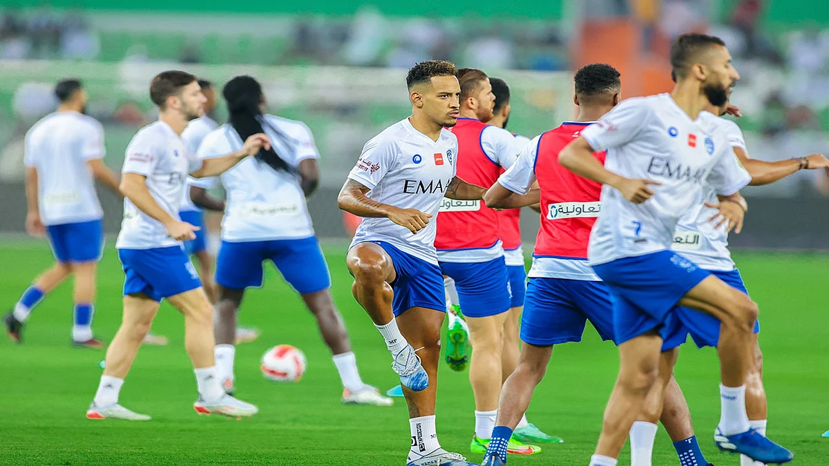 الهريفي يكشف سر قوة الهلال
