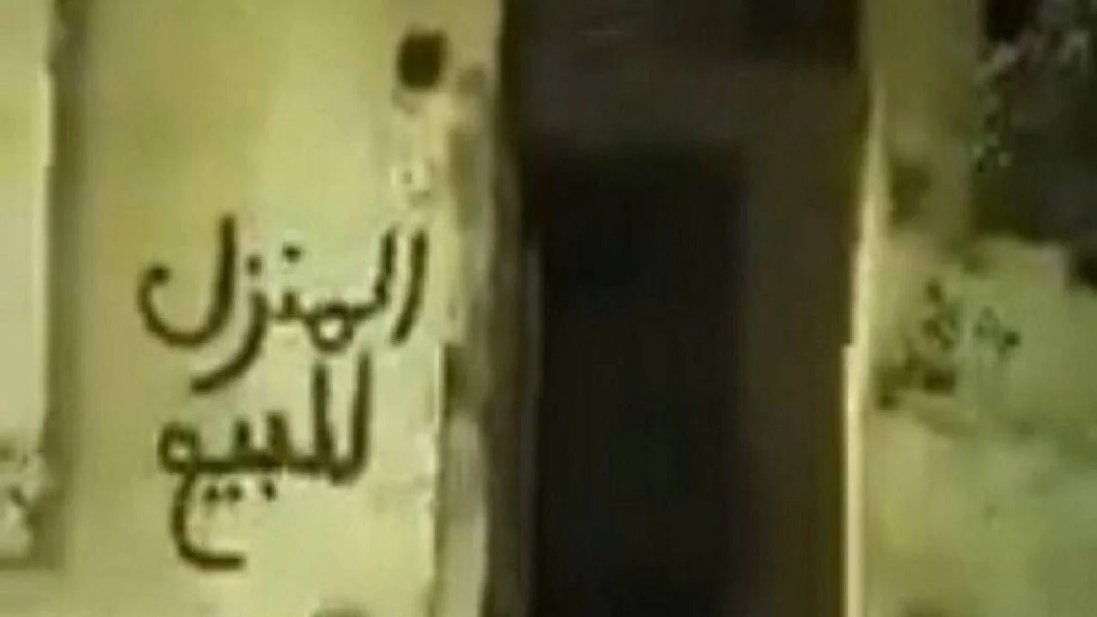 تفاصيل صادمة حول العثور على طفلة مقيدة بالسلاسل شمال مصر