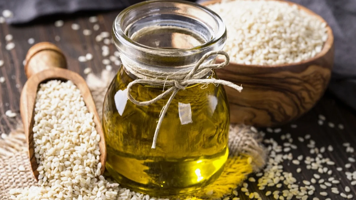 أخصائية توضح كيفية استخدام زيت السمسم لمنع تسوس الأسنان